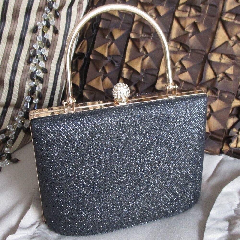 NWOT hard body fancy handbag